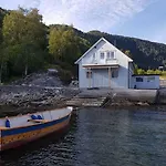 Waerholmen 公寓 *