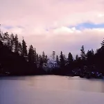 Waerholmen 公寓 Lavik (Sogn og Fjordane)
