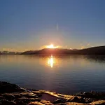 Waerholmen 公寓 Lavik (Sogn og Fjordane)