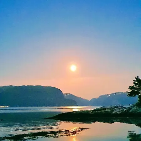 Waerholmen Apartmán Lavik (Sogn og Fjordane)