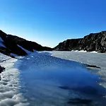 Waerholmen Lavik (Sogn og Fjordane)